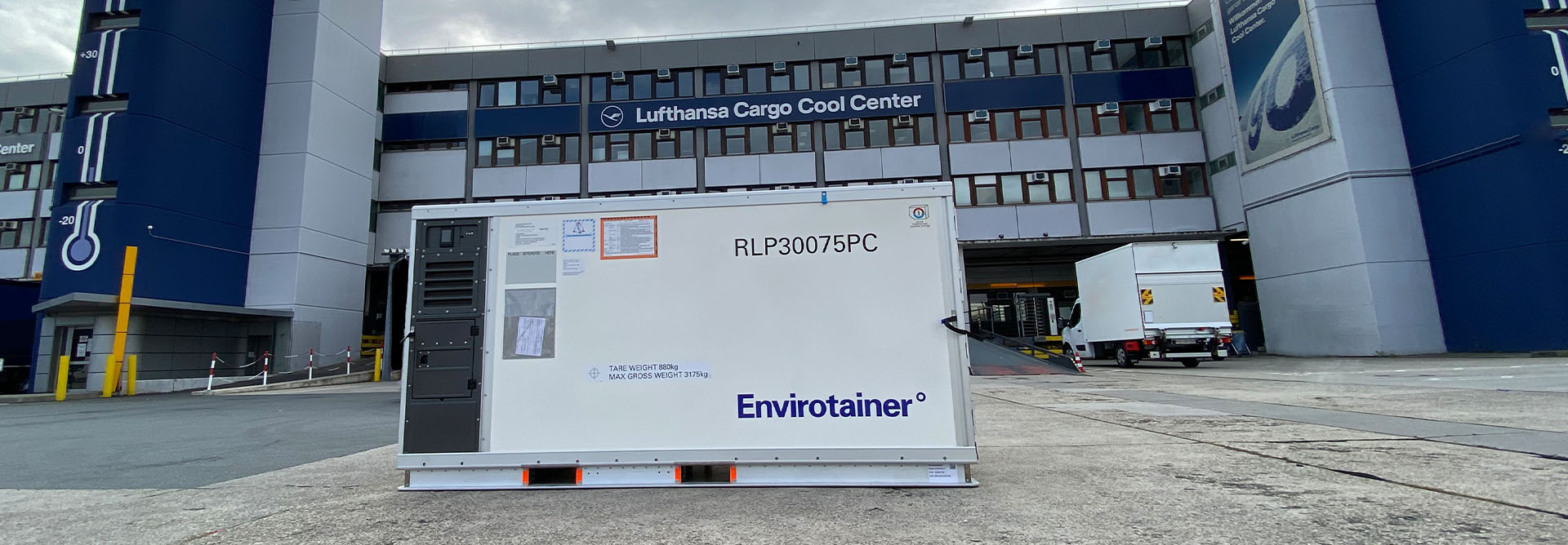 lufthansa cargo phone number