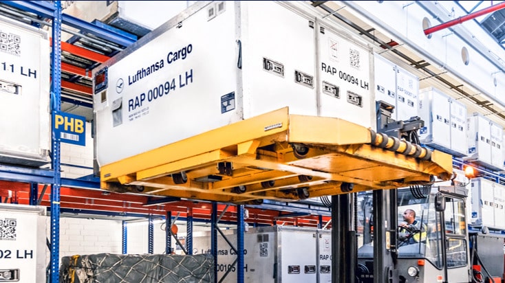 https://www.lufthansa-cargo.com/documents/d/guest/heat_and_cool_container-jpg?download=true